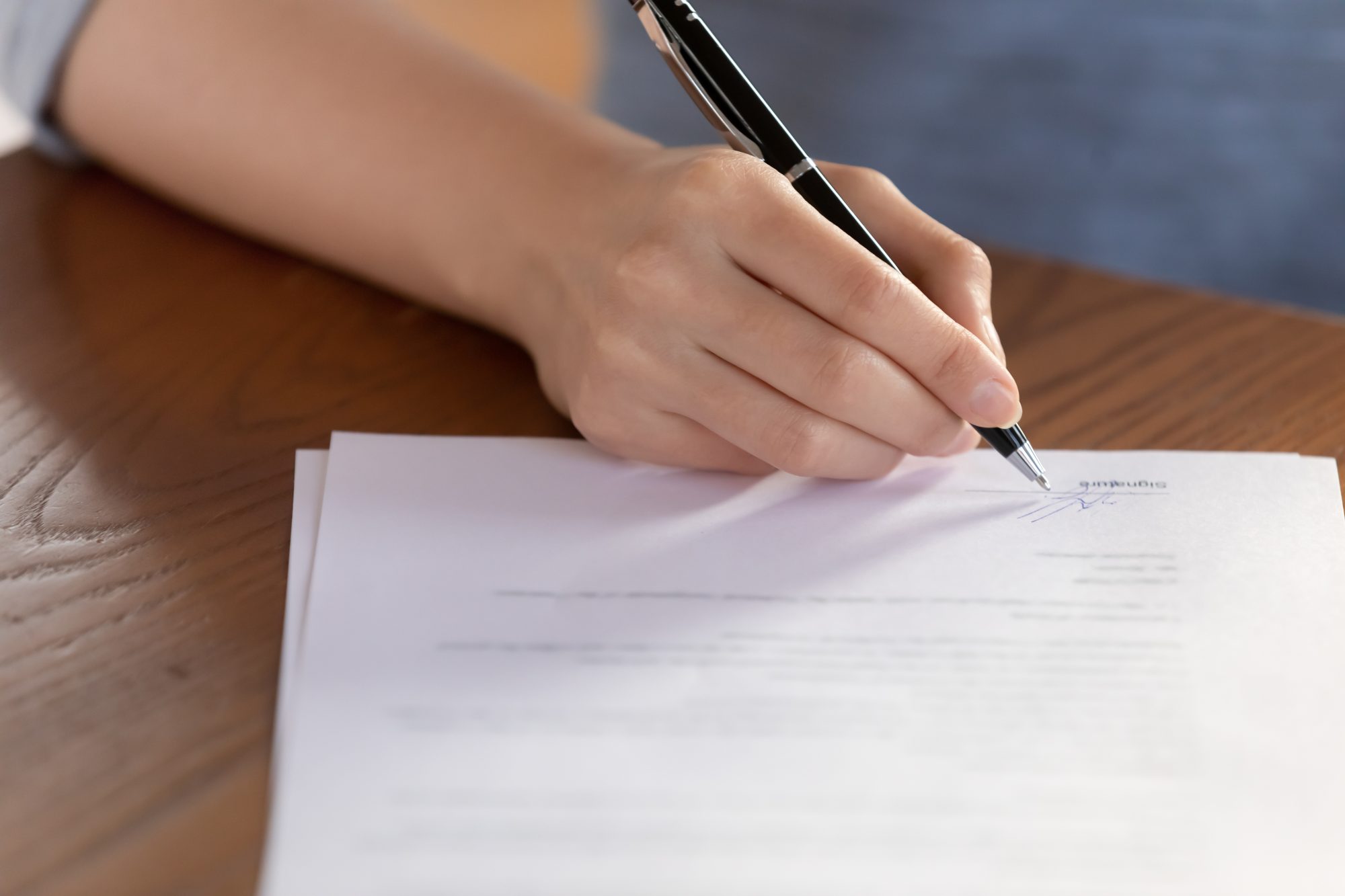 Should You Keep Your Married Name After Divorce?