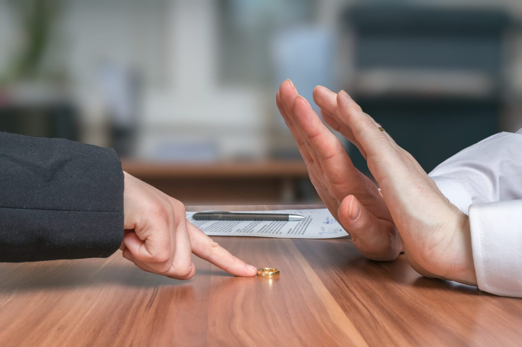 What Should I Do if My Spouse Won’t Sign the Divorce Papers?